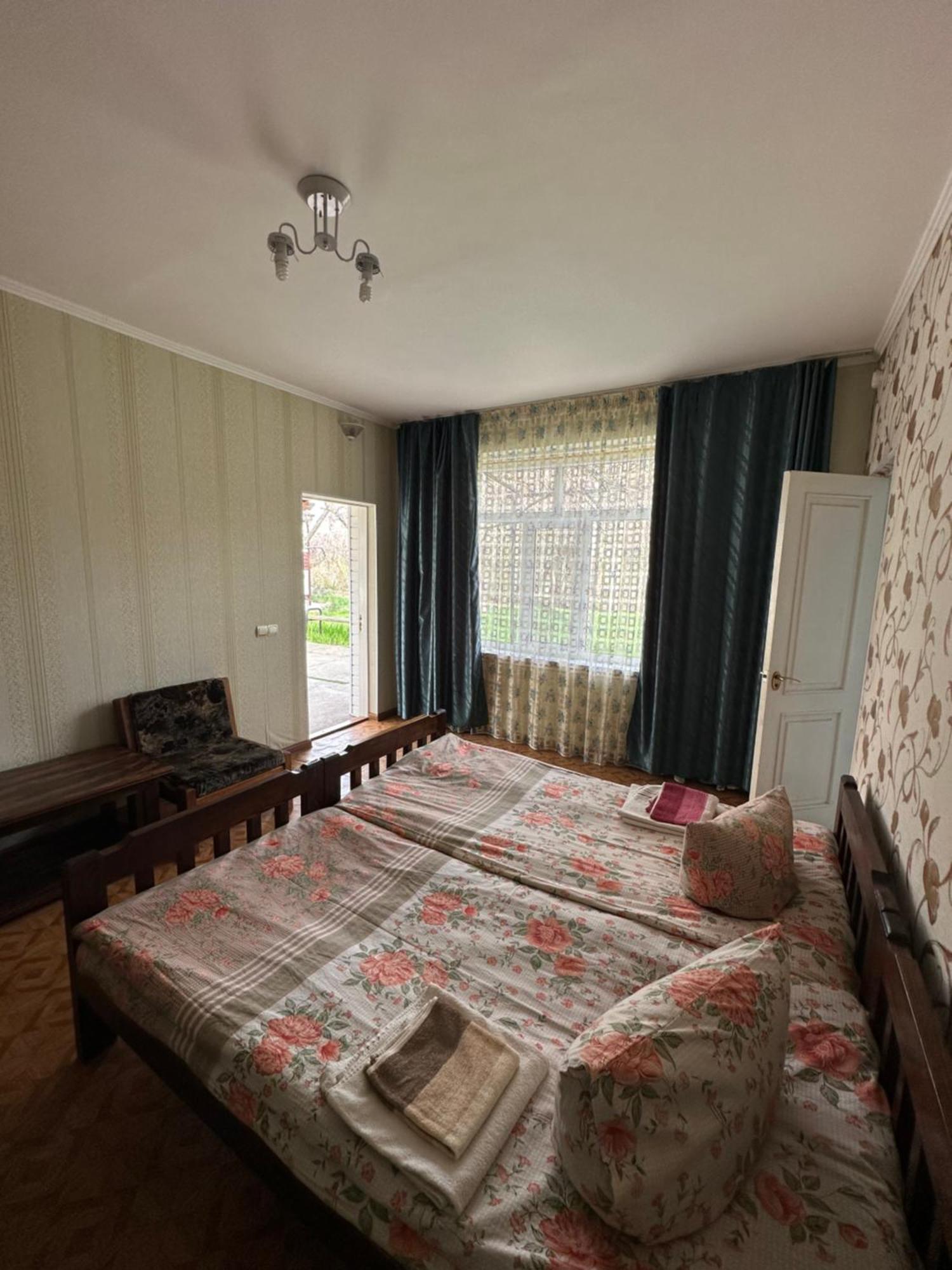 Hotel Дом Жени И Люды Zhabagly Esterno foto